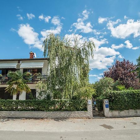 Apartments Zrinka 793 Poreč Eksteriør bilde
