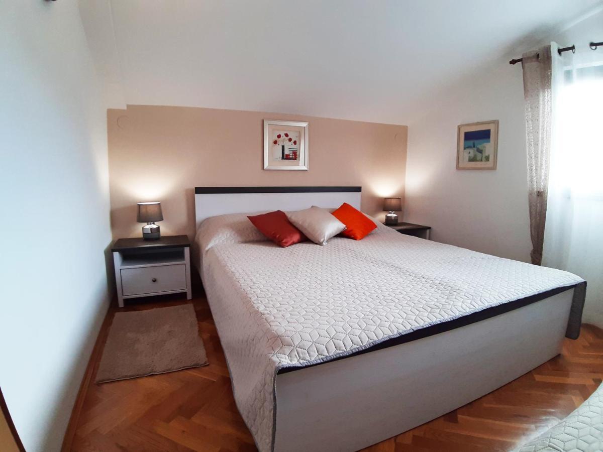 Apartments Zrinka 793 Poreč Eksteriør bilde