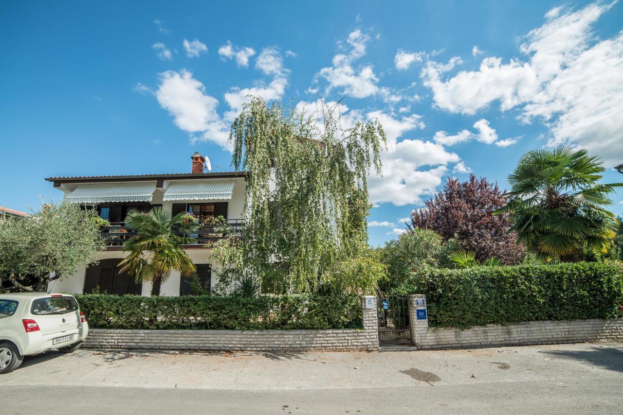 Apartments Zrinka 793 Poreč Eksteriør bilde